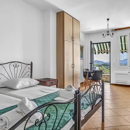 Apartment Paradiso Lixouri