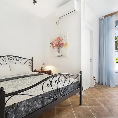 Paradiso Апартаменты Ликсури