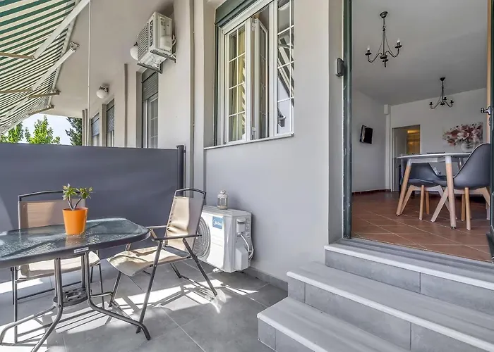 Paradiso Apartment *